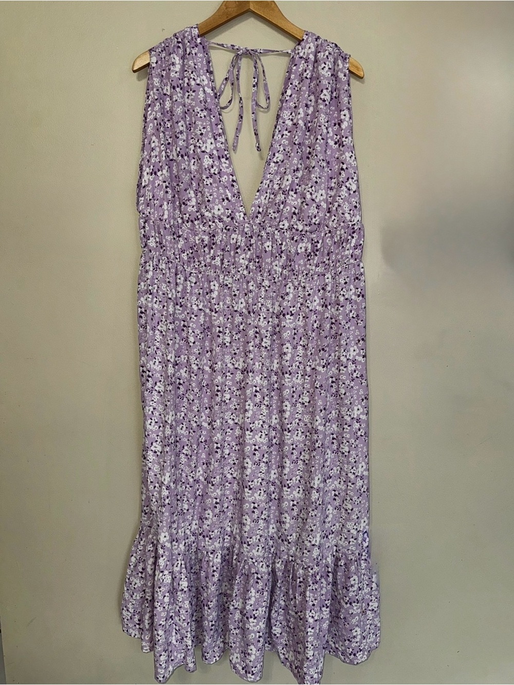 ASOS DESIGN Women's 16 Purple/White Floral Chiffon V-Neck Sleeveless Midi Tie